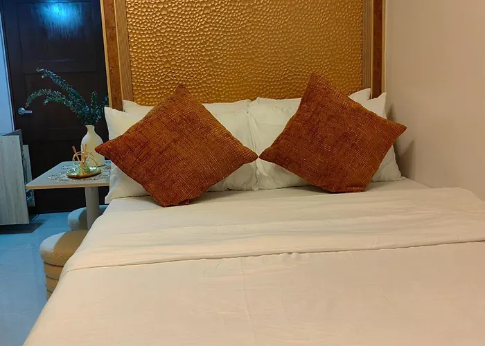 Elegant Hotel-inspired In Casa Mira Towers Mandaue City